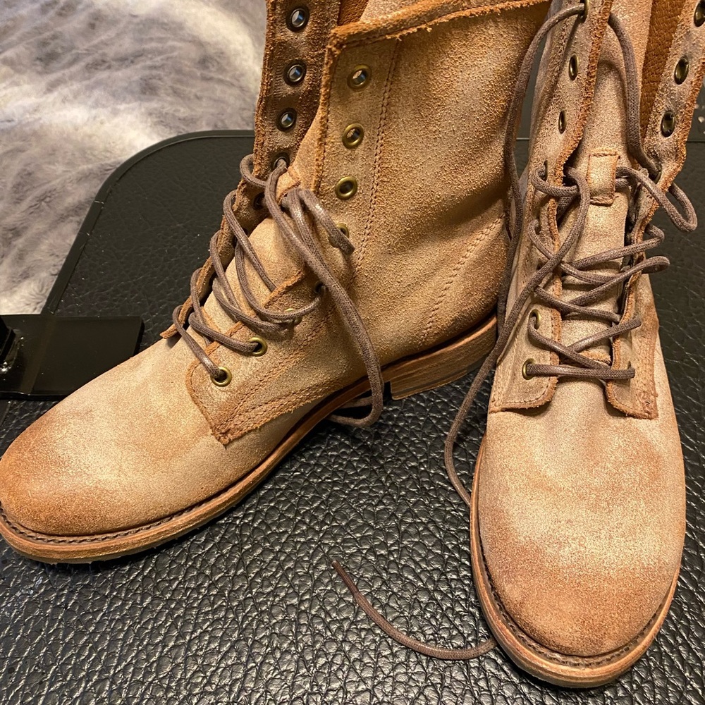 NEW Frye Veronica Combat Boots Women 10 Chocolate